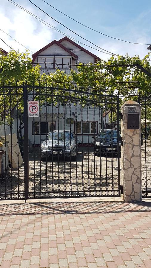 מלון Două Mai Casa Ellamy מראה חיצוני תמונה