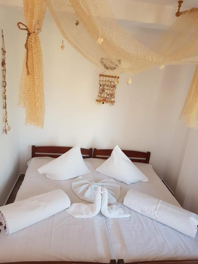 מלון Două Mai Casa Ellamy מראה חיצוני תמונה