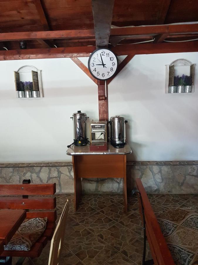 מלון Două Mai Casa Ellamy מראה חיצוני תמונה