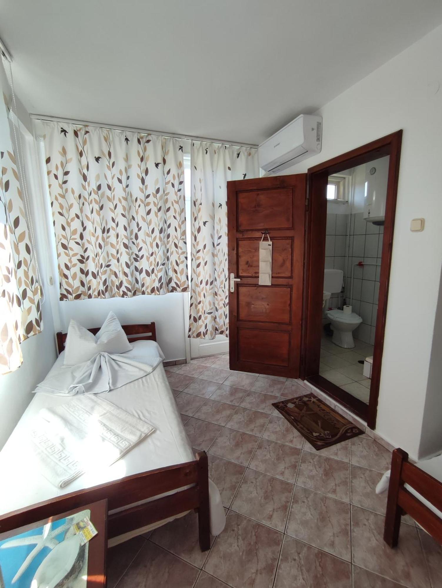 מלון Două Mai Casa Ellamy מראה חיצוני תמונה