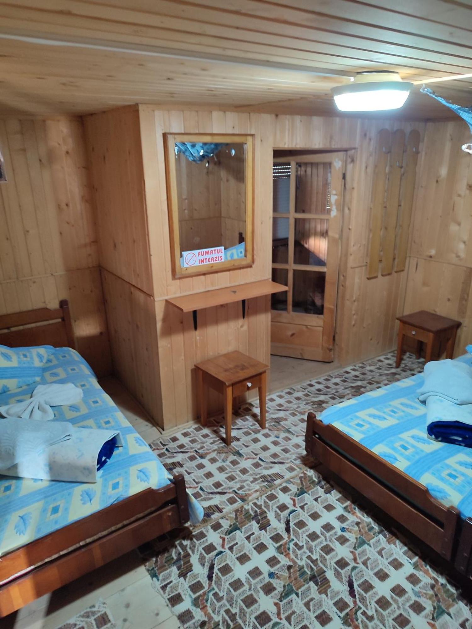 מלון Două Mai Casa Ellamy מראה חיצוני תמונה